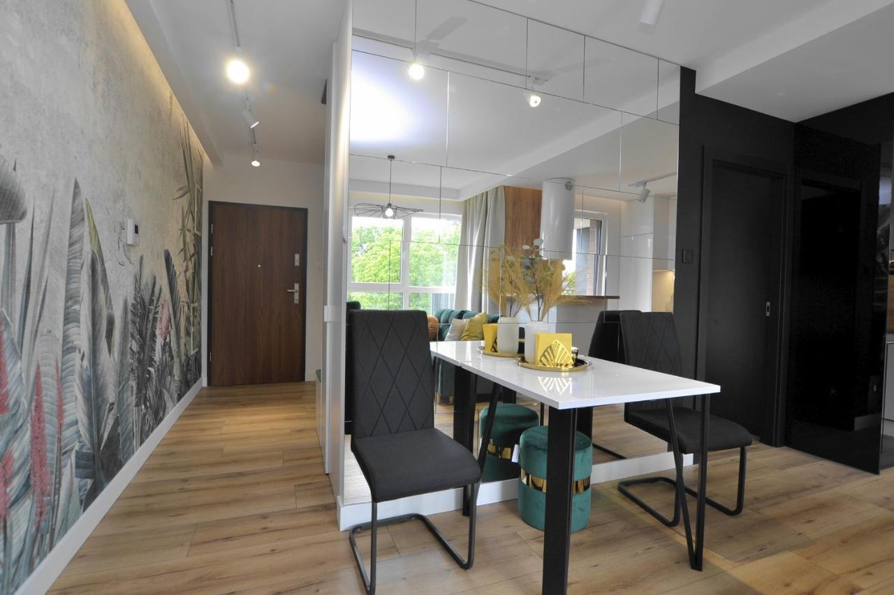 Apartament Krolowej Bony- Z Garazem Centrum Gliwic Гливице Экстерьер фото