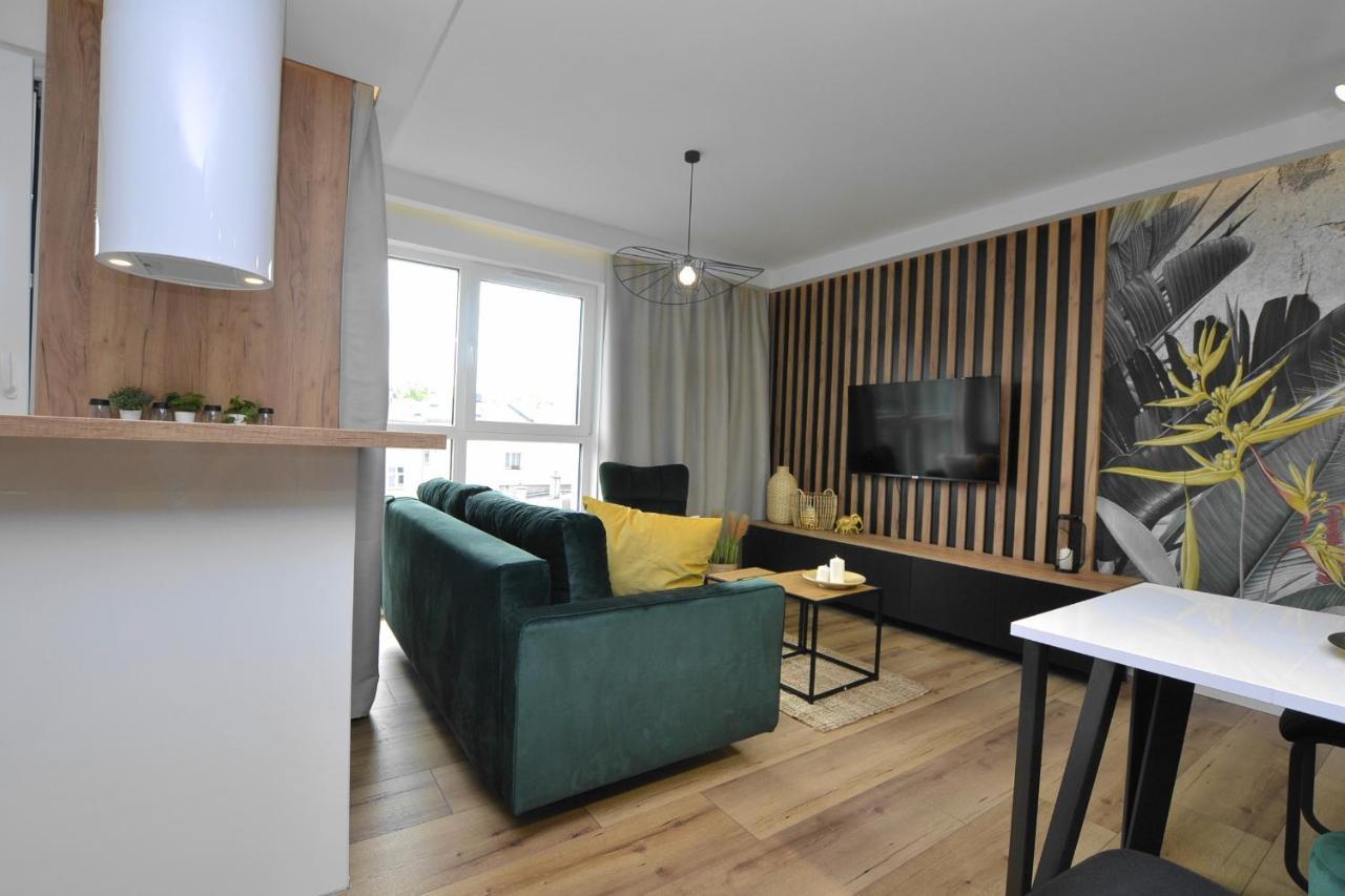 Apartament Krolowej Bony- Z Garazem Centrum Gliwic Гливице Экстерьер фото