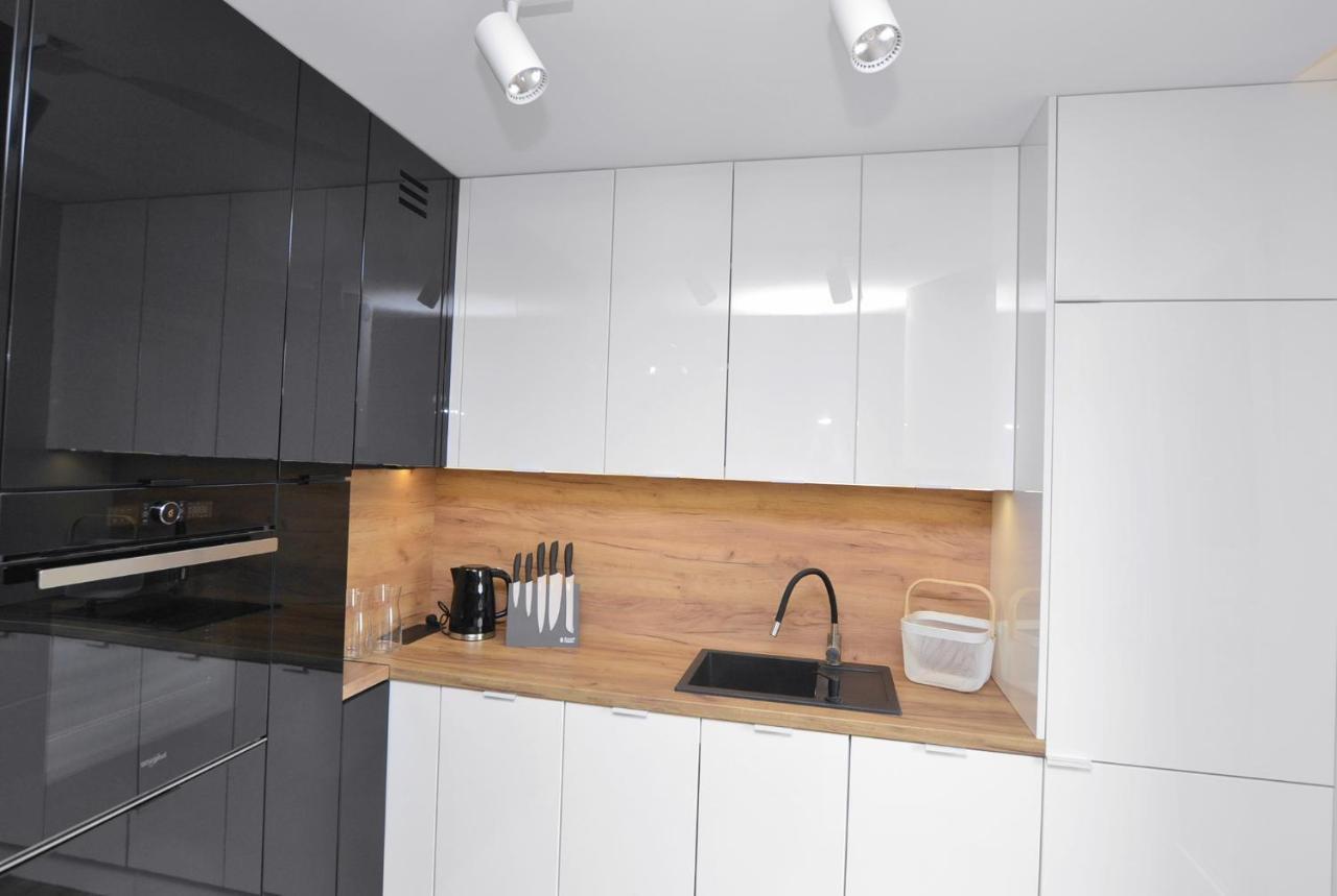 Apartament Krolowej Bony- Z Garazem Centrum Gliwic Гливице Экстерьер фото